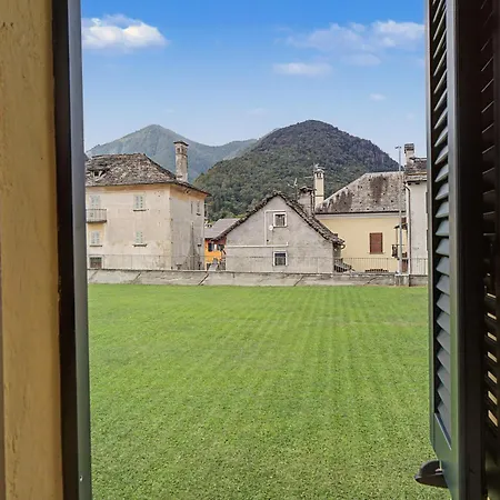 Gran's House Apartment